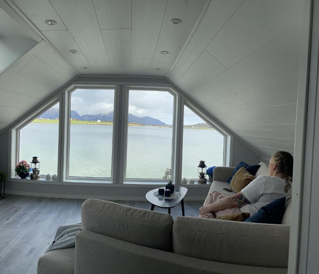 Luxurious Cabin By The Waterfront Лекнес Екстер'єр фото